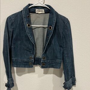 Stylish Cropped Blue Denim Jacket with Metal Hole Accents